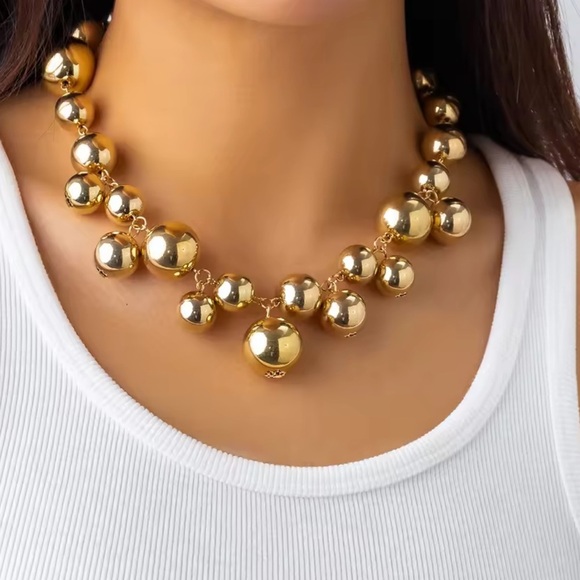 Anthropologie Jewelry - Anthro gold ball adjustable unique Gold Beaded Necklace